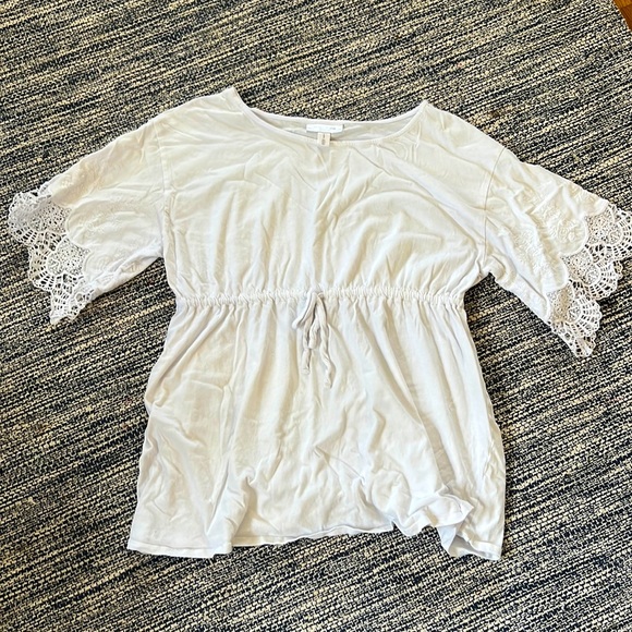 Motherhood white lacy short sleeve shirt - Picture 1 of 4
